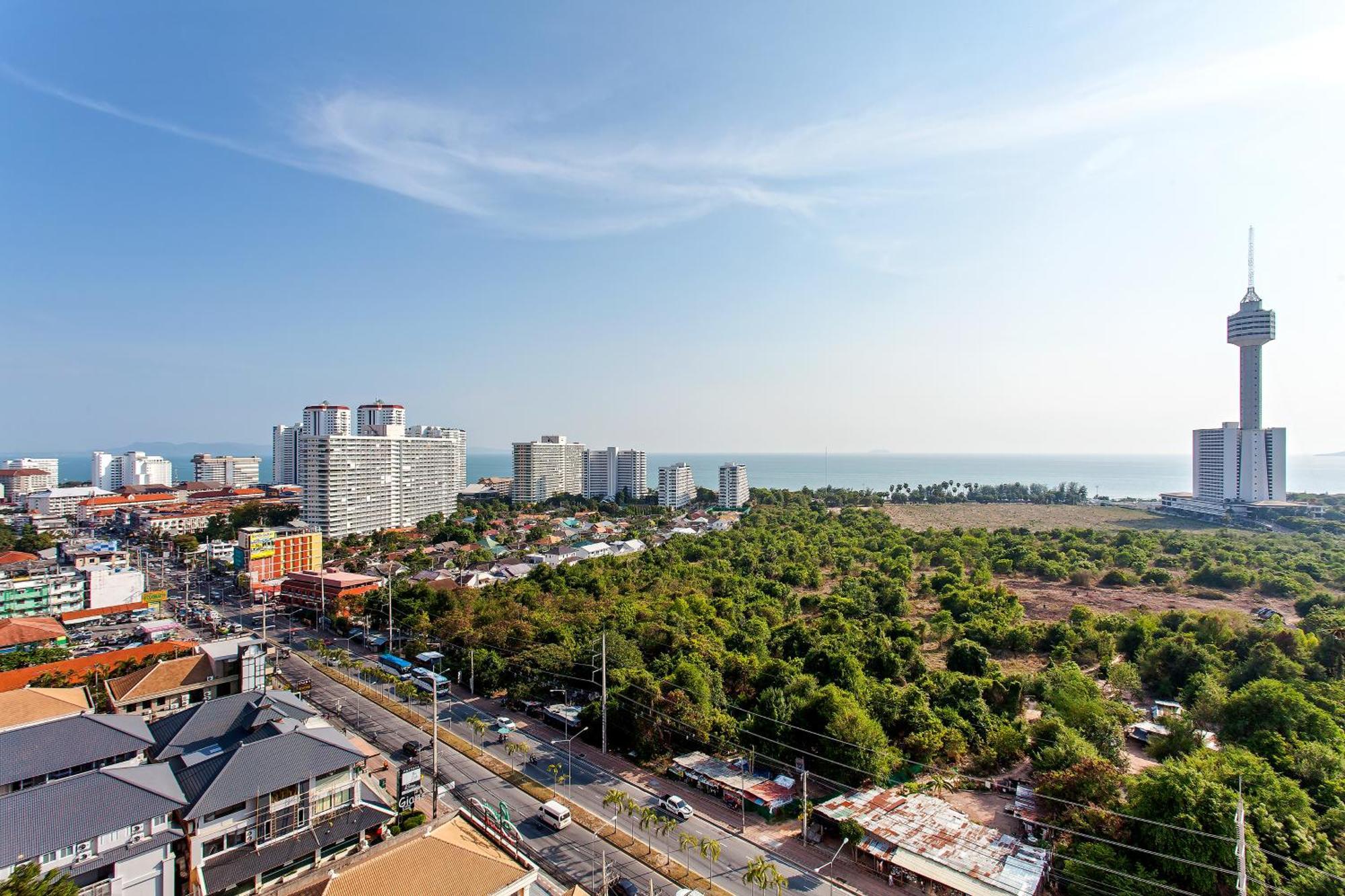 Grande Carribean L Family Stay L Pattaya L Luxury Views & Comfort エクステリア 写真