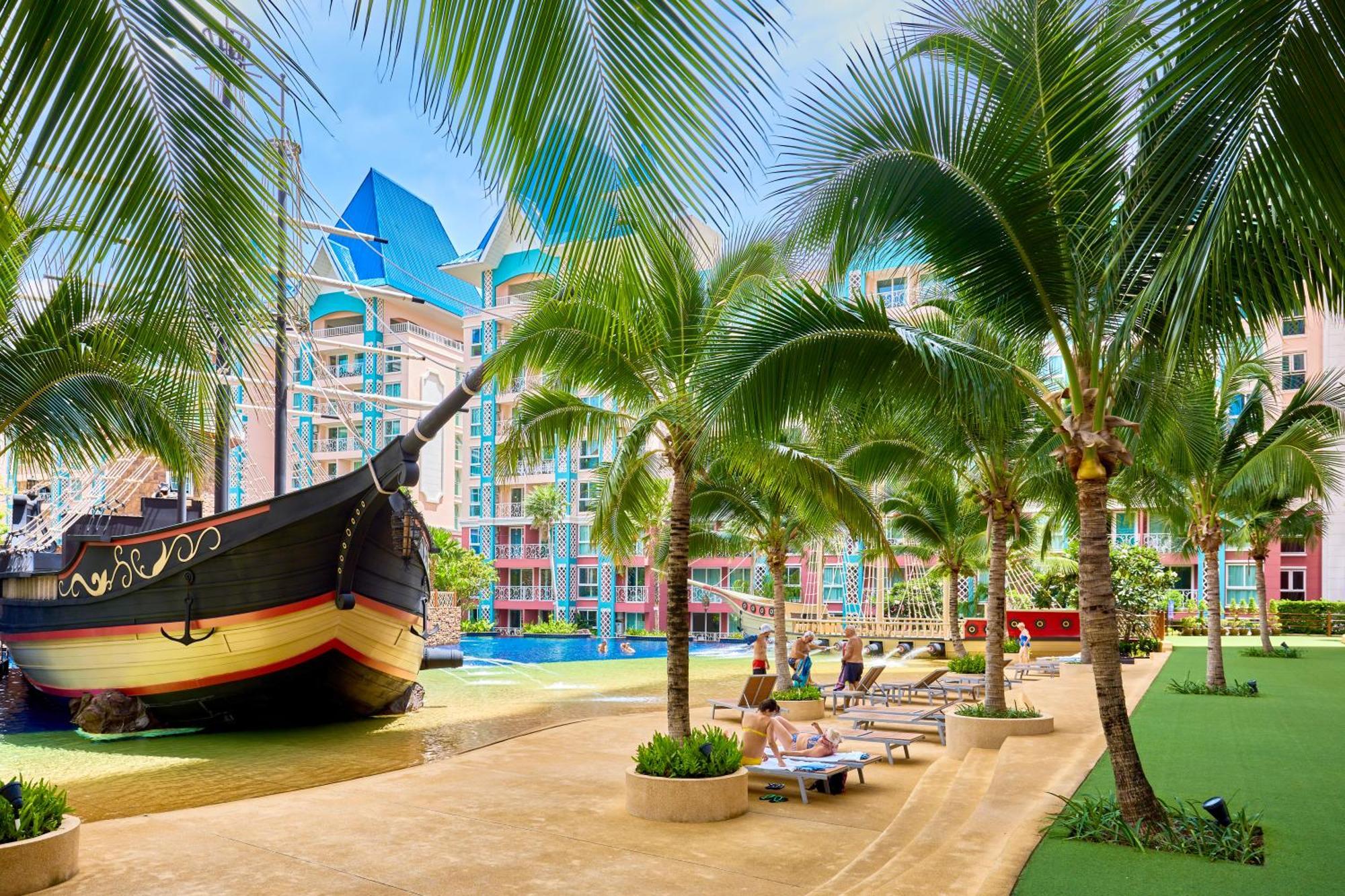 Grande Carribean L Family Stay L Pattaya L Luxury Views & Comfort エクステリア 写真